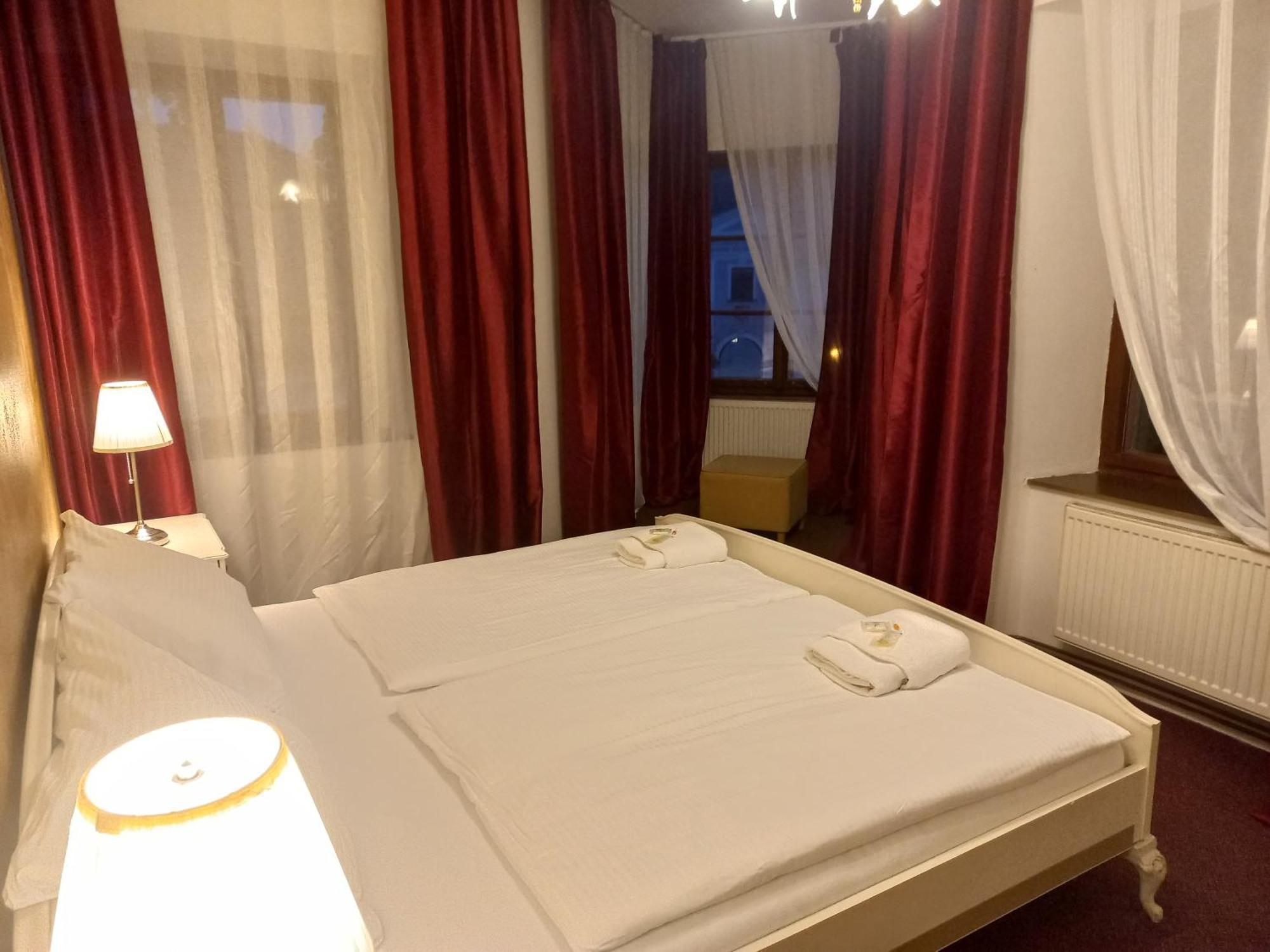 Hotel Bila Pani Jindřichův Hradec Zimmer foto