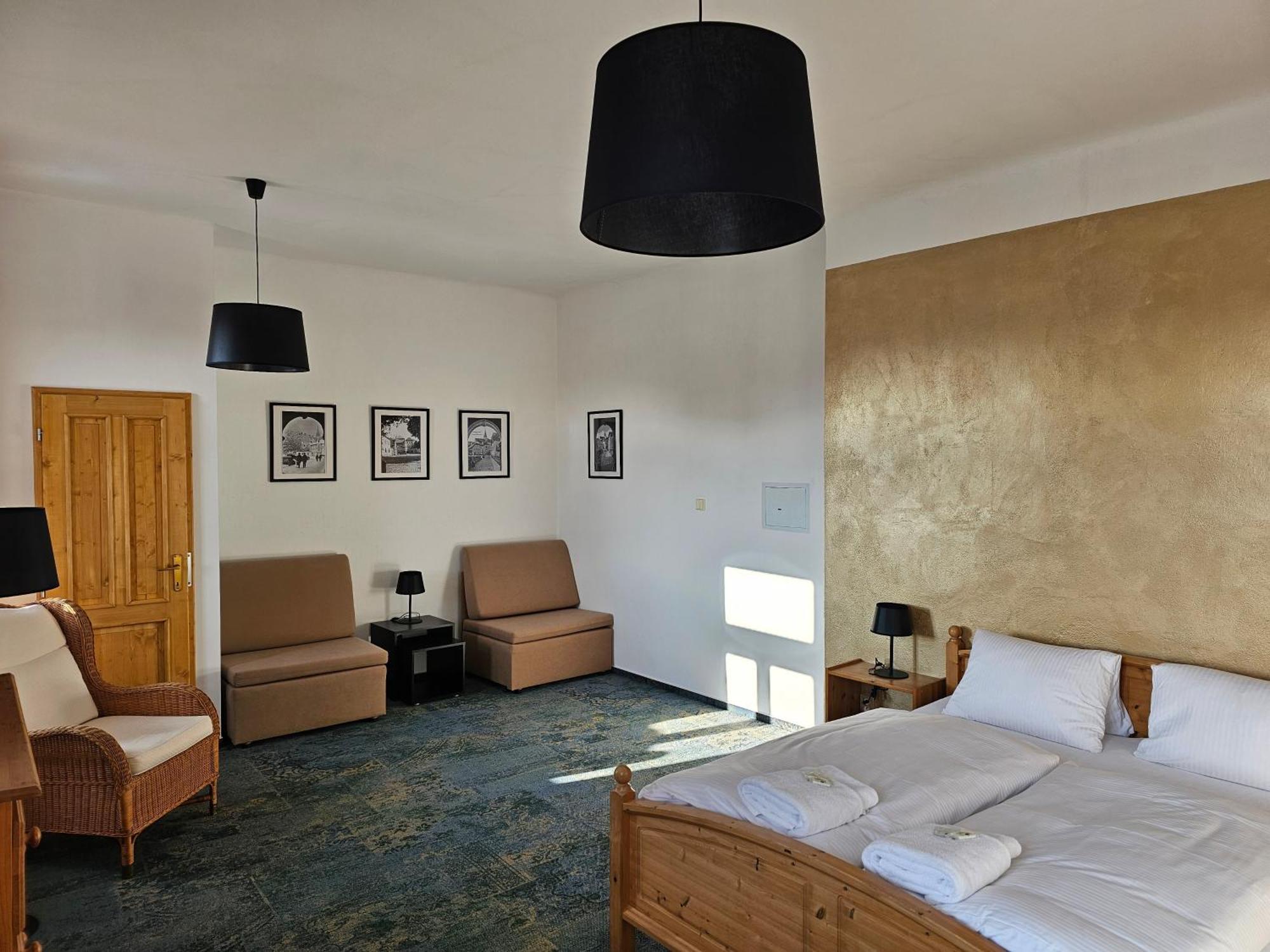 Hotel Bila Pani Jindřichův Hradec Zimmer foto